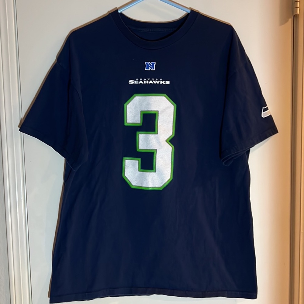 Seattle Seahawks Russel Wilson Men’s T-Shirt NFL